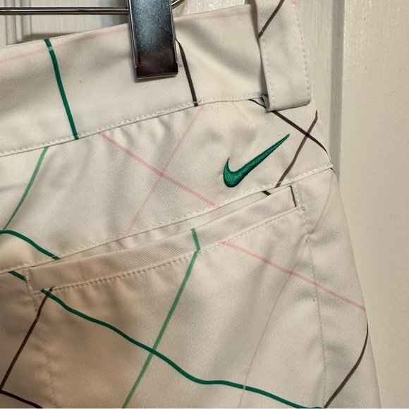 Nike Golf Women's Argyle Bermuda Shorts Size 6 Multicolor Dri-Fit - Picture 3 of 9